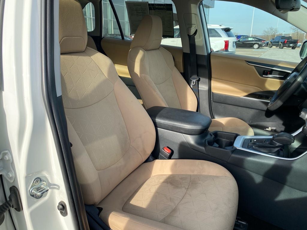 2019 Toyota RAV4 XLE