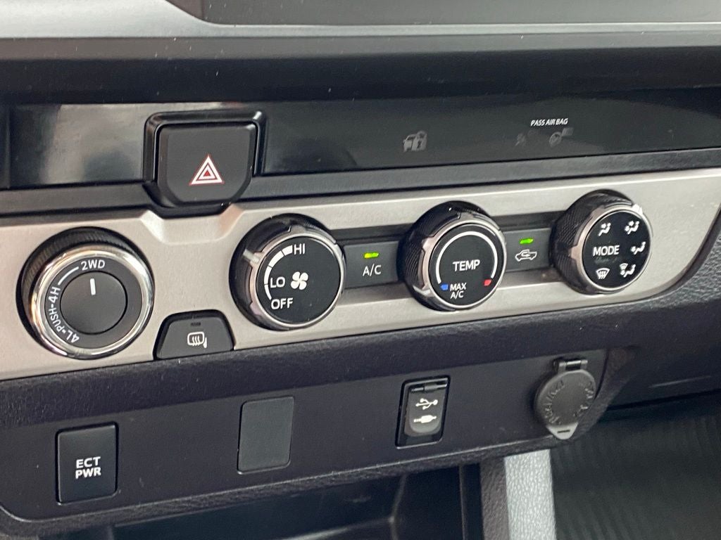 2018 Toyota Tacoma SR V6