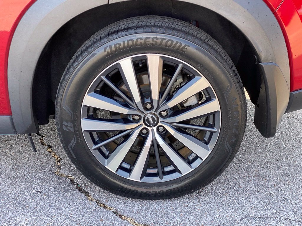 2022 Nissan Pathfinder Platinum