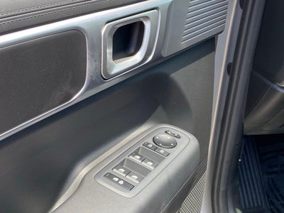 2025 Hyundai Santa Fe SE