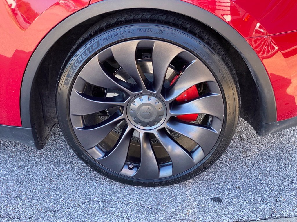 2023 Tesla Model Y Performance