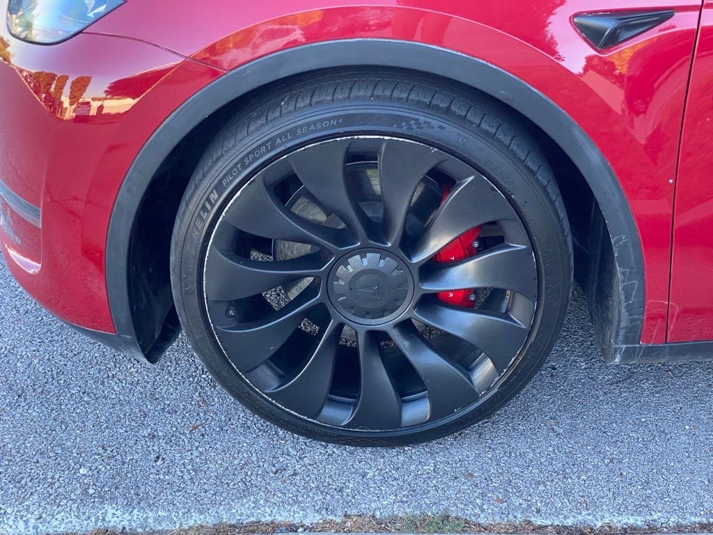 2023 Tesla Model Y Performance