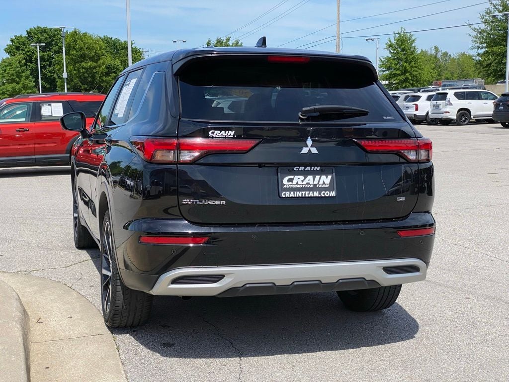 2024 Mitsubishi Outlander SE