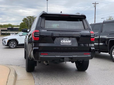 2025 Toyota 4Runner SR5