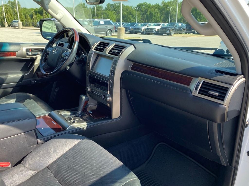 2017 Lexus GX 460