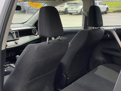 2018 Toyota RAV4 Hybrid XLE