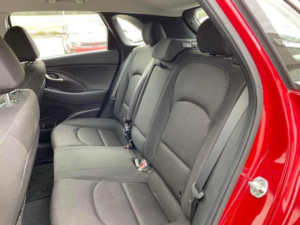 2020 Hyundai Elantra GT Base