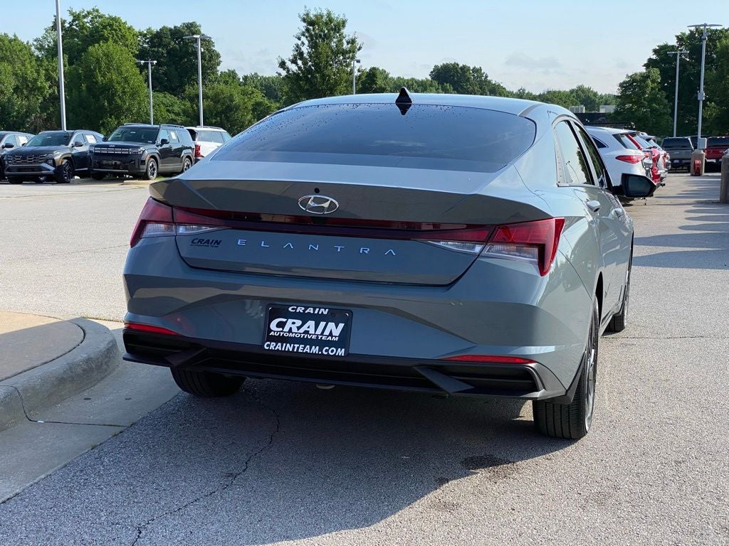 2022 Hyundai Elantra SEL