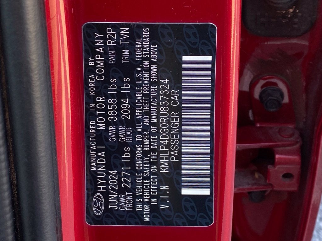 2024 Hyundai Elantra Limited