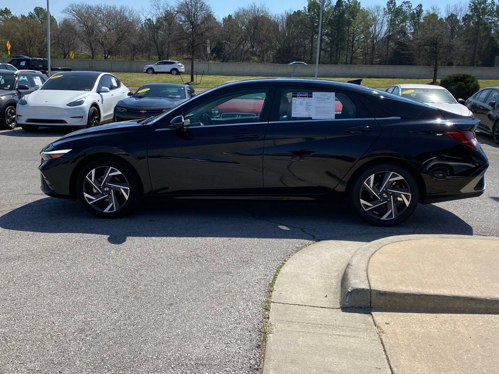 2024 Hyundai Elantra Limited