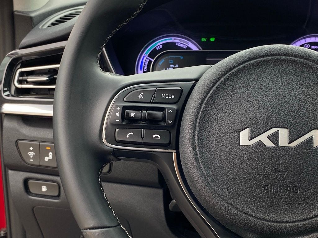 2022 Kia Niro LXS