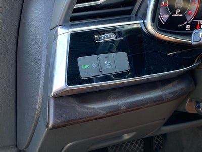 2020 Audi Q7 45 Premium Plus quattro