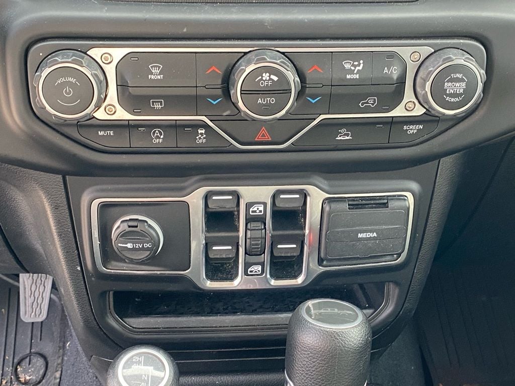 2021 Jeep Gladiator Overland