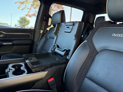 2025 RAM 1500 Laramie - 4WD / LEVEL 2 / NIGHT EDITION