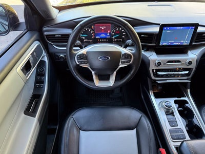 2022 Ford Explorer XLT - PANORAMIC SUNROOF / CLEAN CARFAX