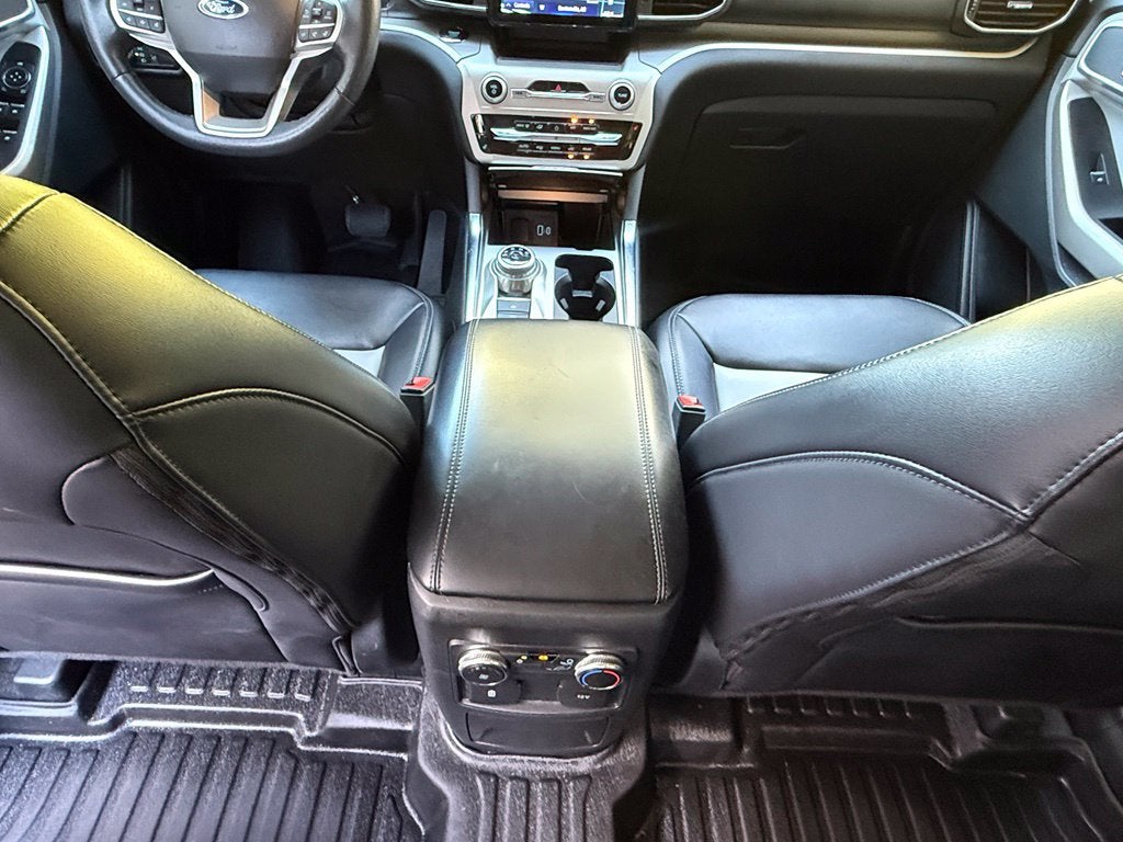 2022 Ford Explorer XLT - PANORAMIC SUNROOF / CLEAN CARFAX