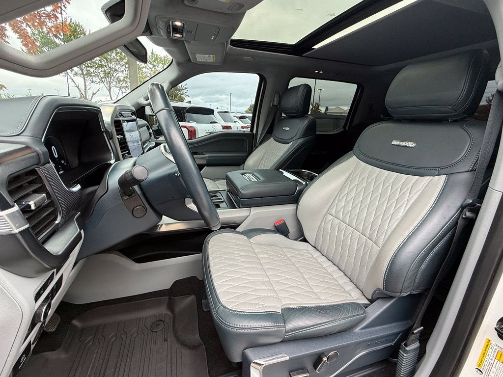 2023 Ford F-150 Limited - 4WD / PANORAMIC SUNROOF / $86,855 MSRP