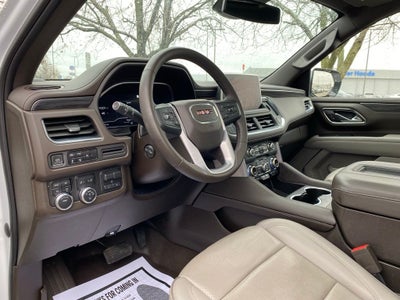 2023 GMC Yukon SLT