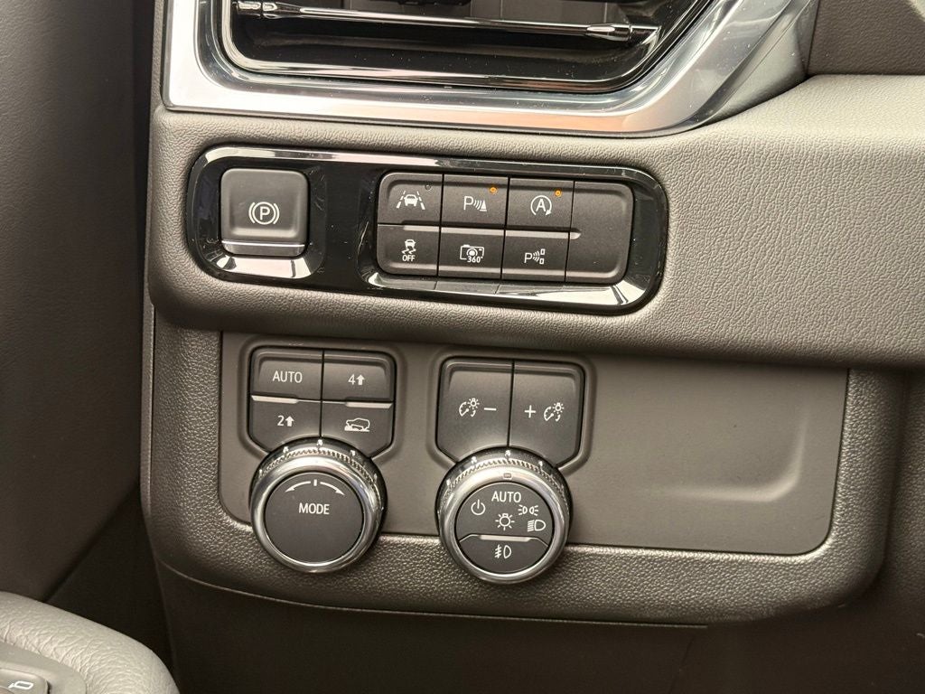 2025 GMC Yukon XL Denali HEADS UP DISPLAY