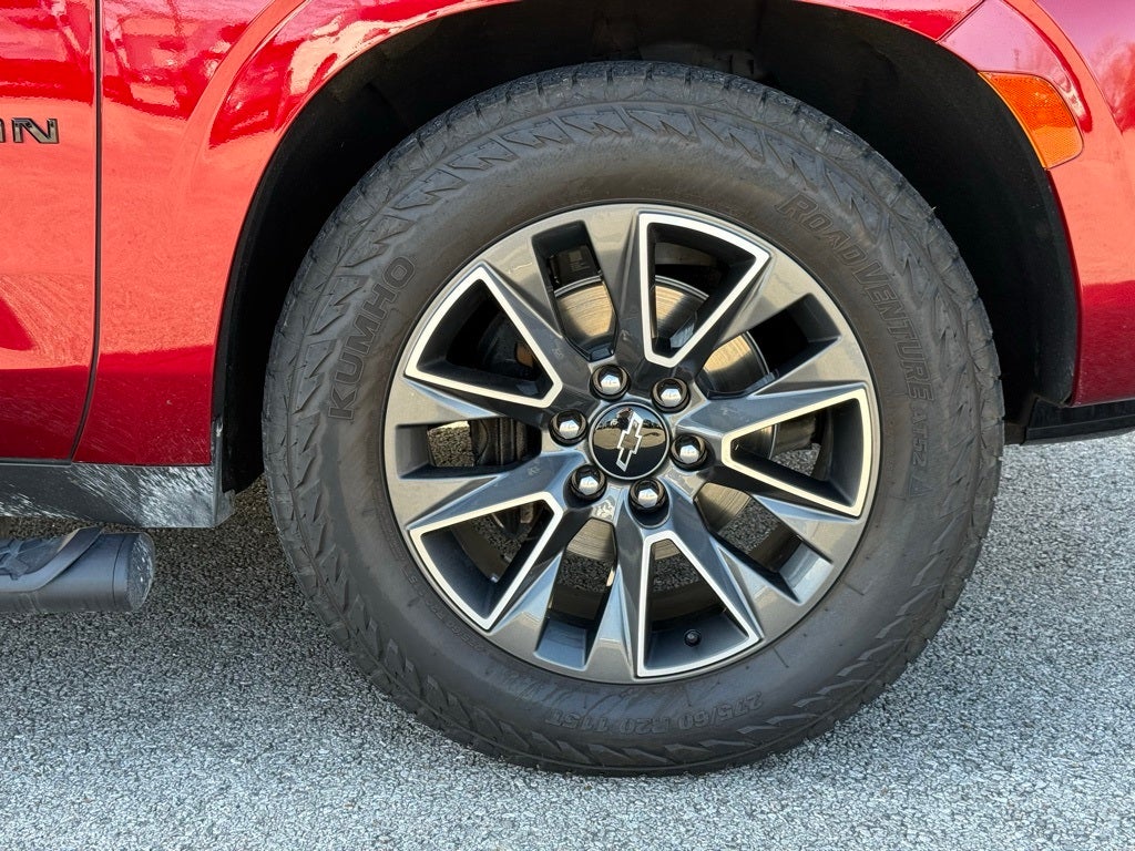 2023 Chevrolet Suburban Z71 2ND ROW BUCKET