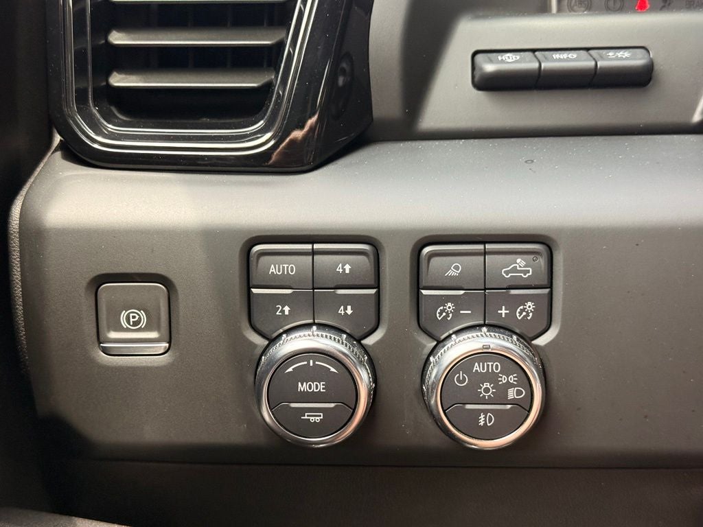 2022 GMC Sierra 1500 AT4 CLEAN