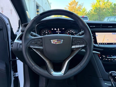 2024 Cadillac XT6 Premium Luxury Platinum - AWD / SUNROOF / ONE OWNER