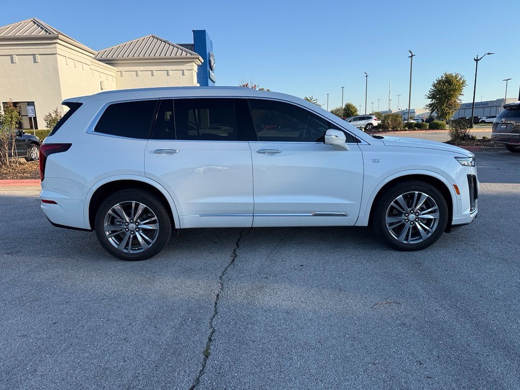 2024 Cadillac XT6 Premium Luxury Platinum - AWD / SUNROOF / ONE OWNER