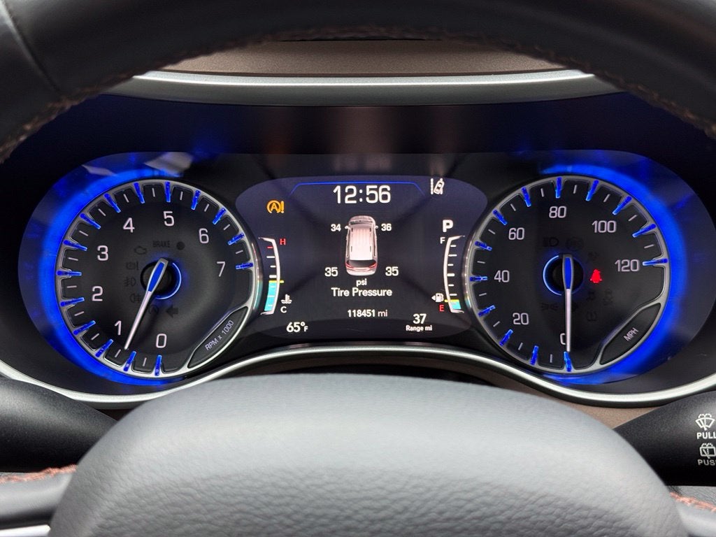 2018 Chrysler Pacifica Touring L - CLEAN CARFAX