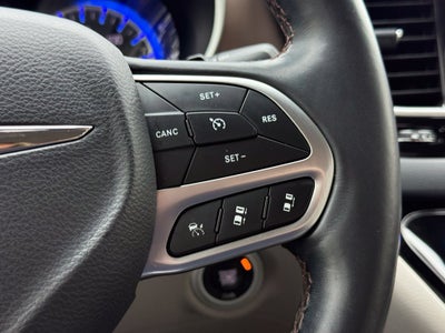 2018 Chrysler Pacifica Touring L - CLEAN CARFAX