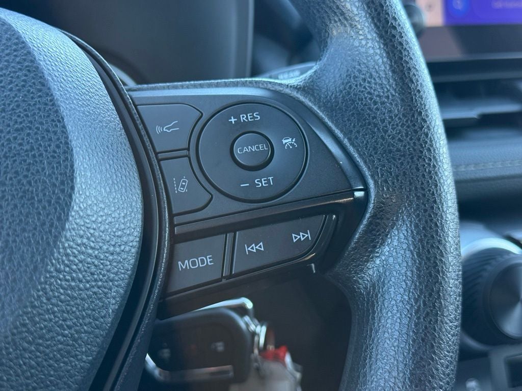 2024 Toyota RAV4 LE CLEAN CARFAX
