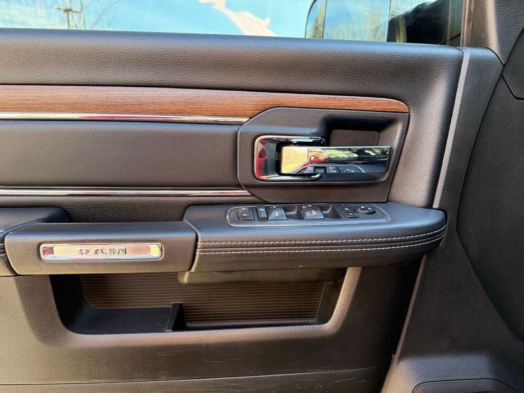 2018 RAM 3500 Laramie BIG LIFT ENERGY