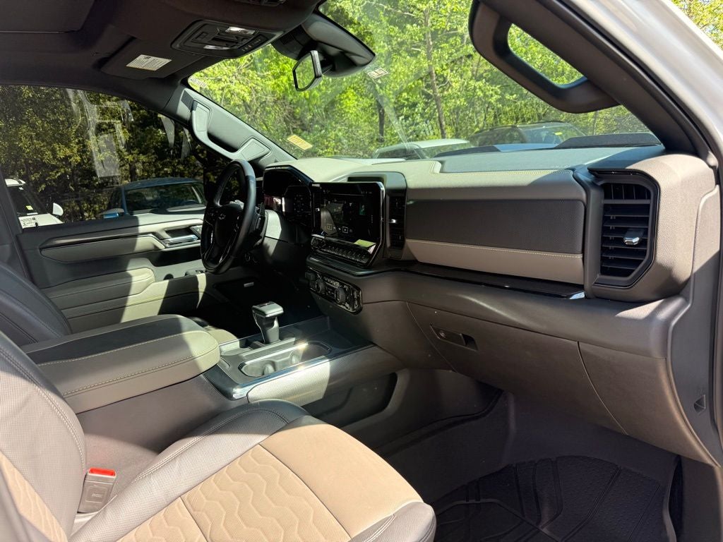 2023 Chevrolet Silverado 1500 ZR2 LEVELED