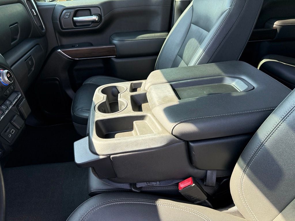 2021 GMC Sierra 1500 SLT - 4WD / CLEAN CARFAX