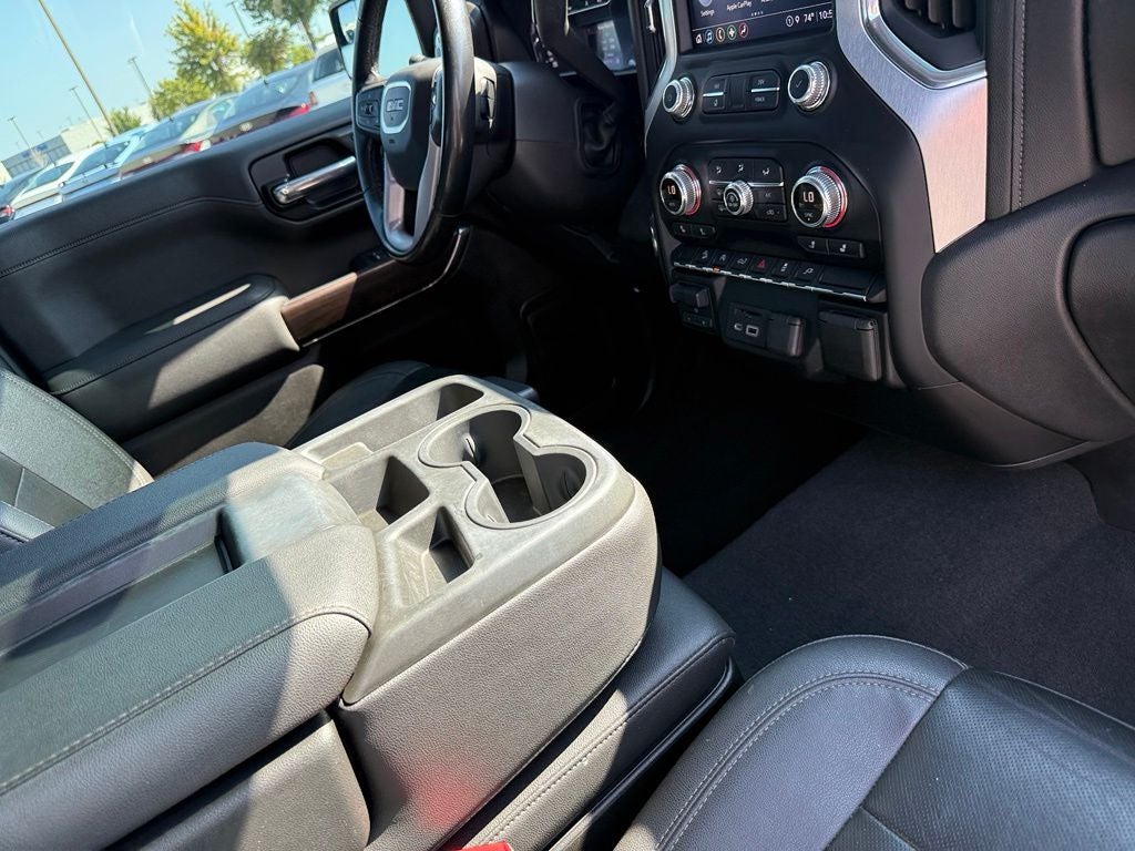 2021 GMC Sierra 1500 SLT - 4WD / CLEAN CARFAX