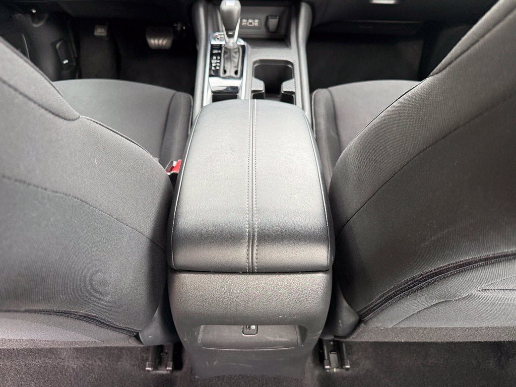 2025 Nissan Sentra SV - CLEAN CARFAX / ONE OWNER