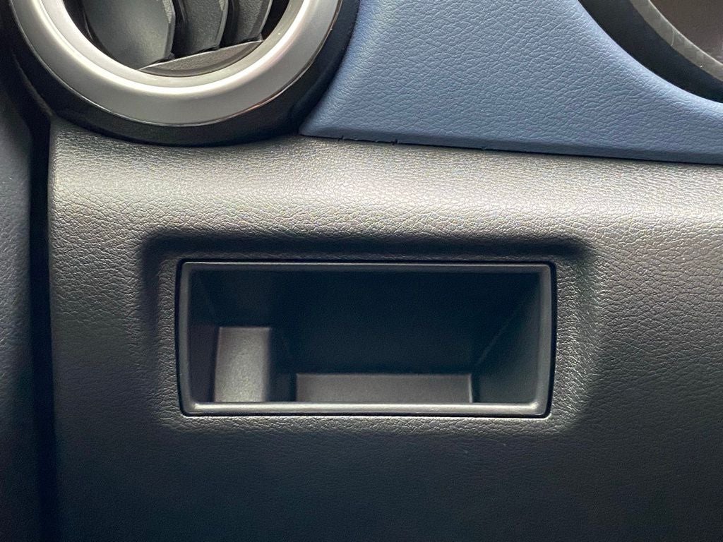 2024 Nissan Versa 1.6 SV