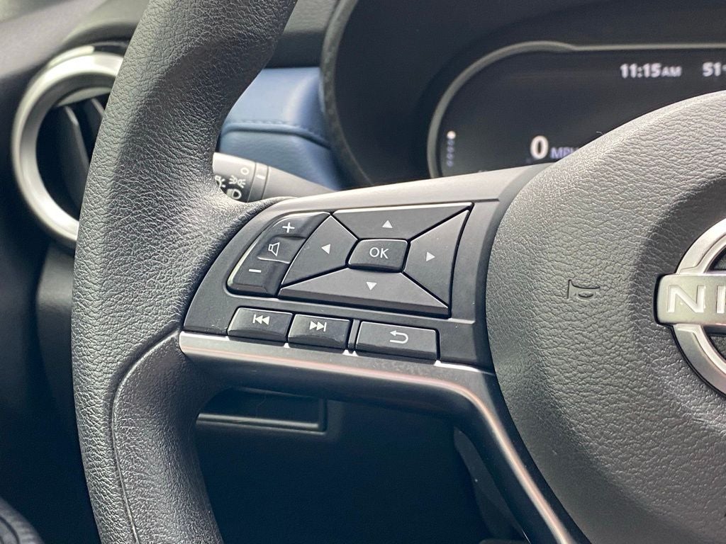 2024 Nissan Versa 1.6 SV