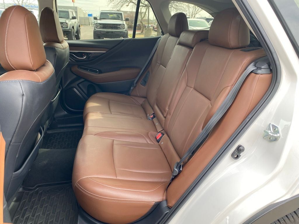 2022 Subaru Outback Touring XT