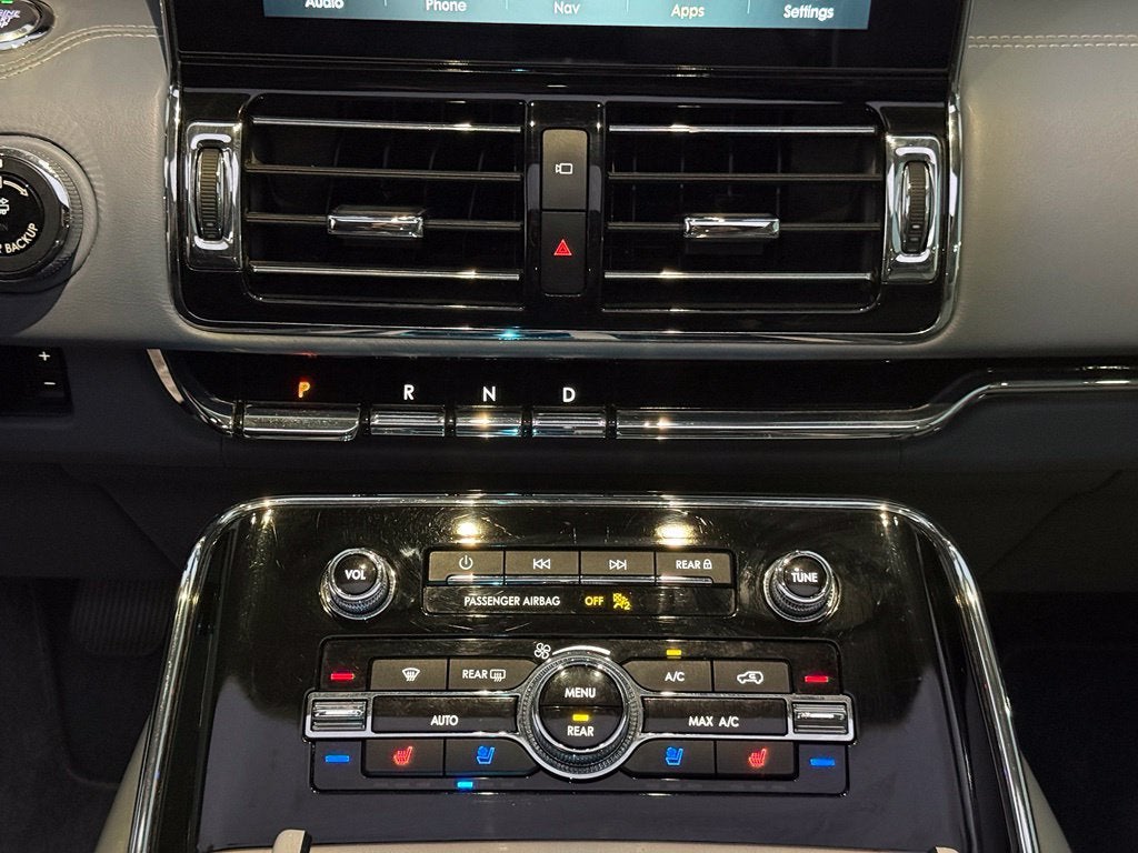 2019 Lincoln Navigator L Black Label - $103,555 MSRP / 4WD / PANORAMIC SUNROOF