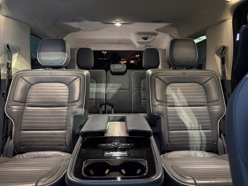 2019 Lincoln Navigator L Black Label - $103,555 MSRP / 4WD / PANORAMIC SUNROOF