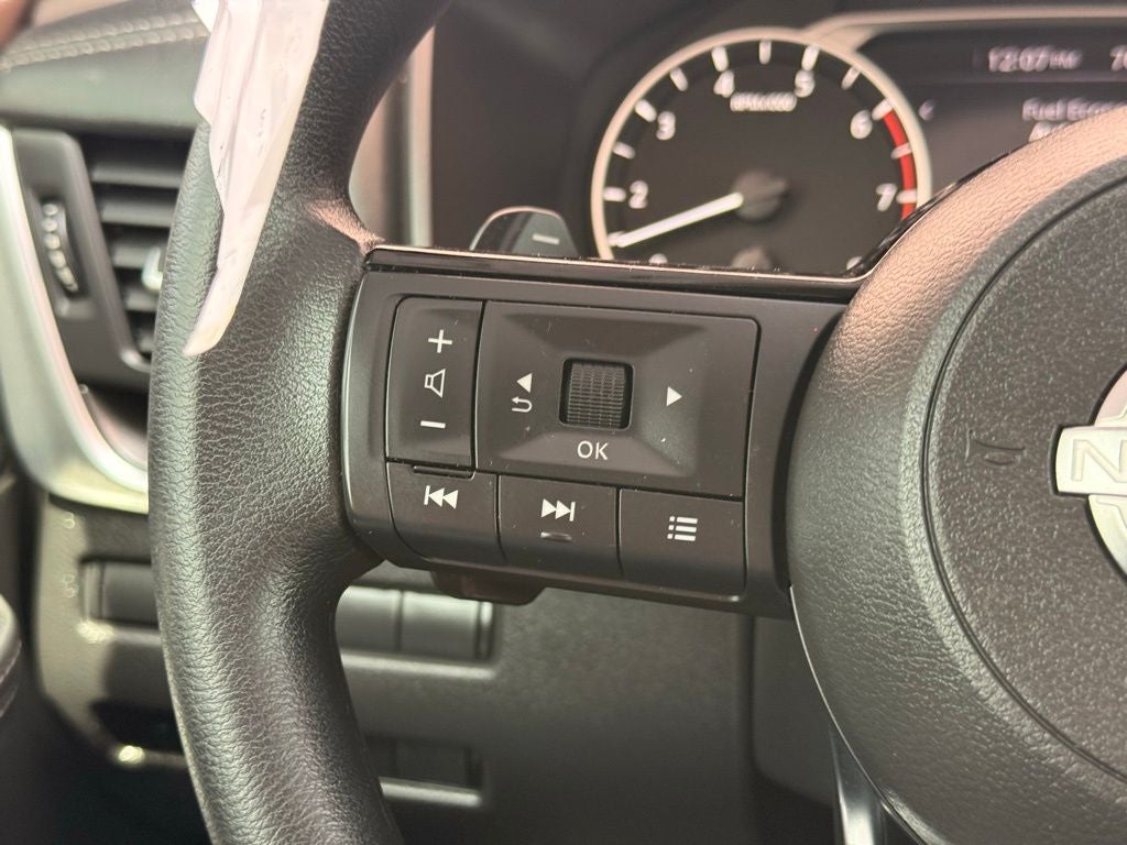 2023 Nissan Rogue SV HEATED MIRRORS