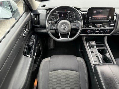 2022 Nissan Pathfinder SV 3 ROW SUV