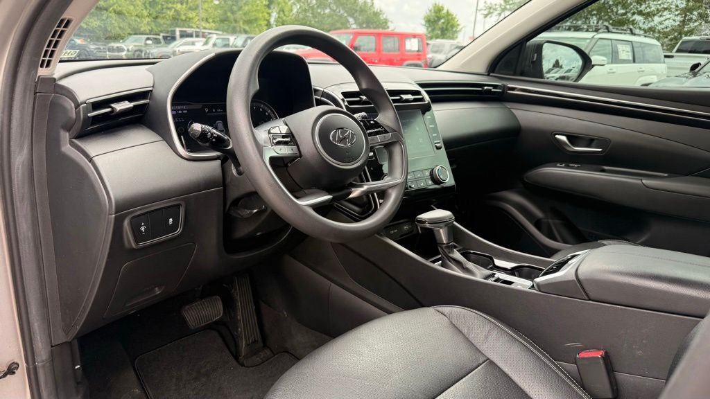 2022 Hyundai Tucson SEL NICE!