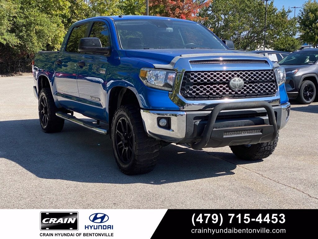 2018 Toyota Tundra SR5 - 4WD / LIFTED! / CLEAN CARFAX
