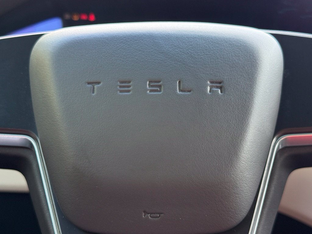 2022 Tesla Model X Base - AWD / 3RD ROW / CLEAN CARFAX