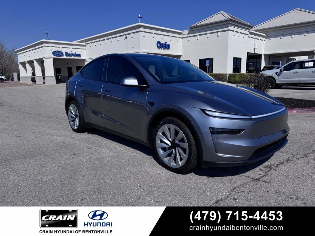 2026 Tesla Model Y Premium