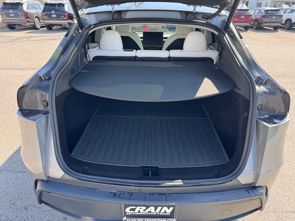 2026 Tesla Model Y Premium