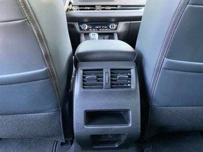 2022 Mitsubishi Outlander SE LOW MILES