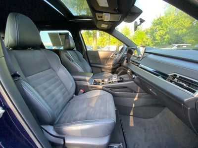 2022 Mitsubishi Outlander SE LOW MILES