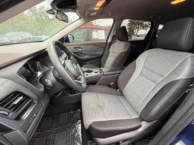 2023 Nissan Rogue SV - AWD / CLEAN CARFAX
